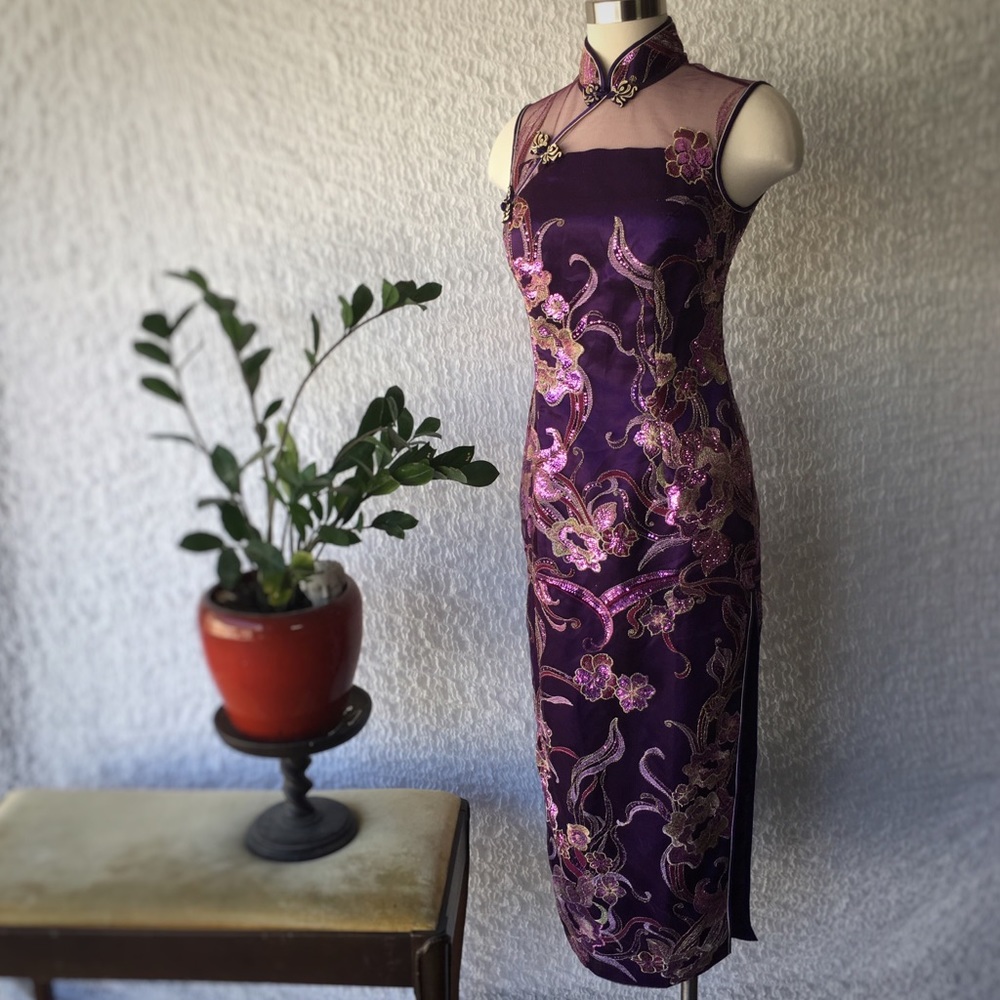 Mandarin Collar Sequined Qipao / Cheongsam